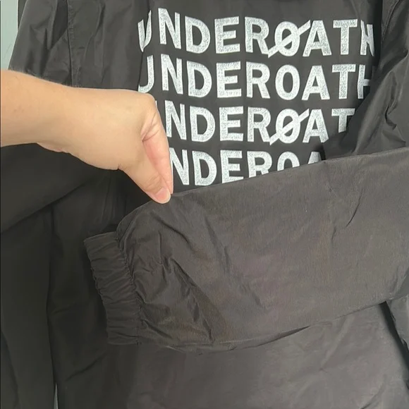 Underoath Black Windbreaker Jacket - Picture 9 of 9